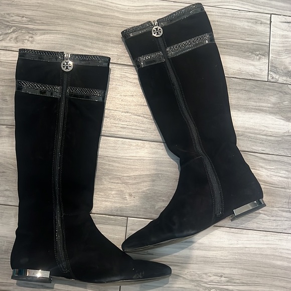 Tory Burch Sabina Boot Black Suede/Snake - Picture 2 of 3